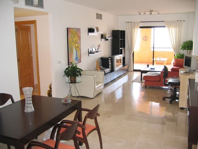 3 soveværelse Lejlighed til salg i Estepona med swimmingpool garage - € 300.000 (Ref: 8969446)