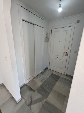 2 bedroom Apartment for sale in Nueva Andalucia, Marbella with pool garage - € 335,000 (Ref: 9028513)