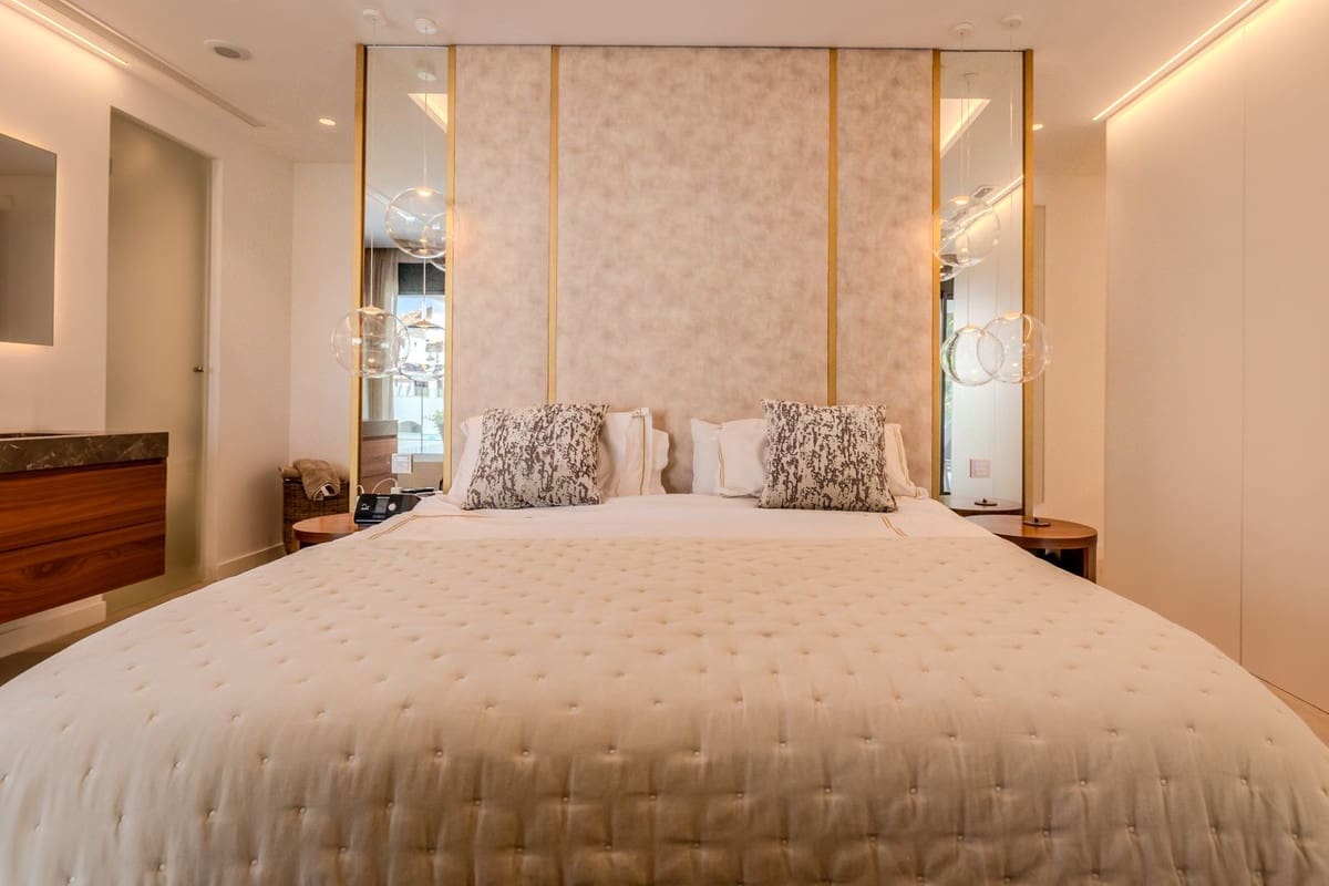 Chalet de 4 habitaciones en Puerto Banus en venta con piscina garaje - 2.995.000 € (Ref: 9066622)