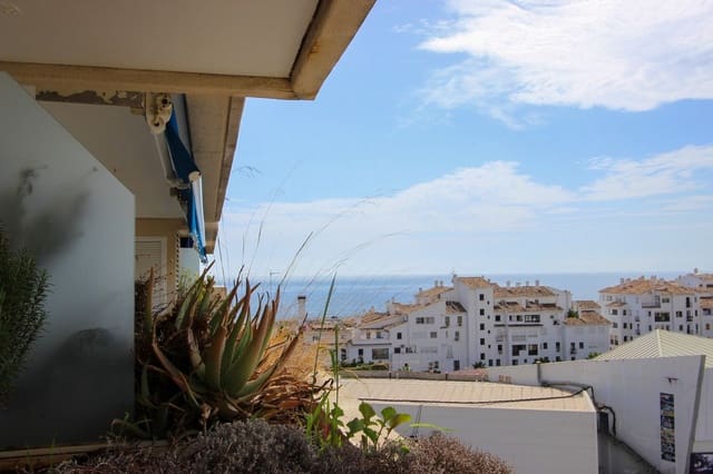 2 soveværelse Lejlighed til salg i Puerto Banus, Marbella med swimmingpool - € 580.000 (Ref: 9175547)