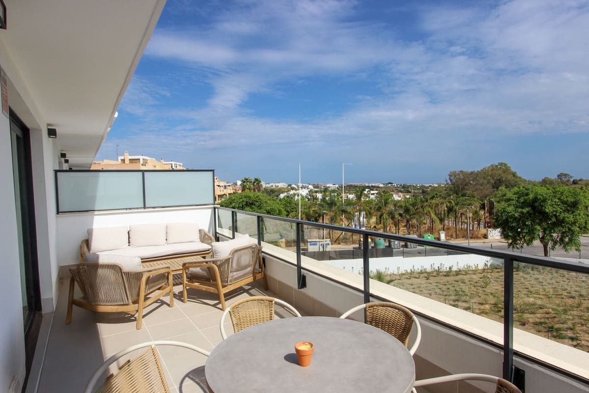 2 chambre Penthouse à vendre à Estepona avec piscine garage - 445 000 € (Ref: 9272903)