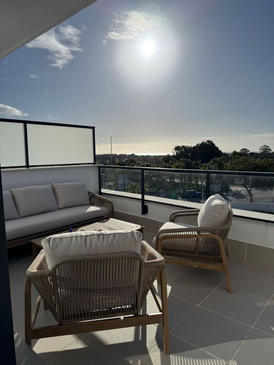 2 chambre Penthouse à vendre à Estepona avec piscine garage - 445 000 € (Ref: 9272903)