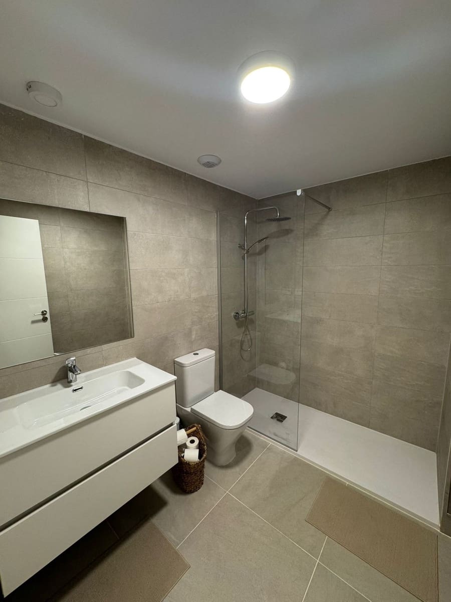 2 chambre Penthouse à vendre à Estepona avec piscine garage - 445 000 € (Ref: 9272903)