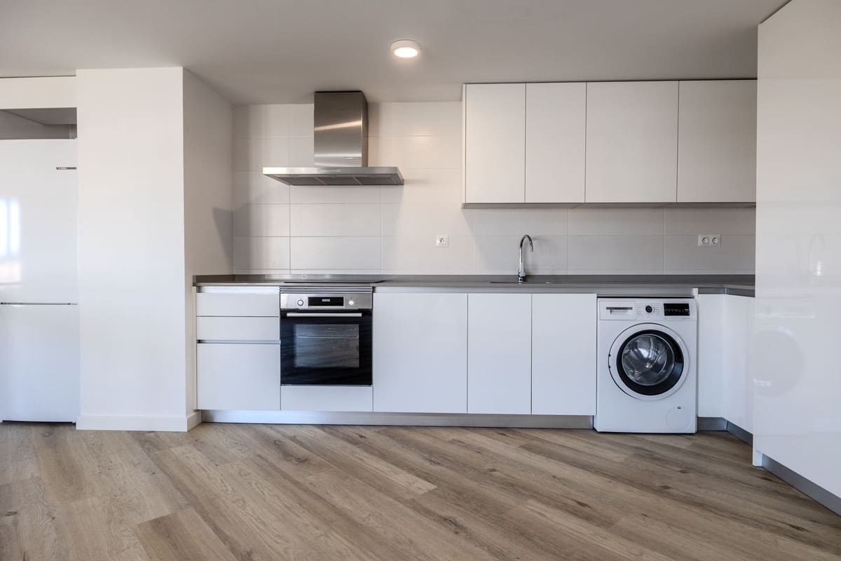 4 camera da letto Appartamento in vendita in Nueva Andalucia con piscina garage - 575.000 € (Rif: 9289539)