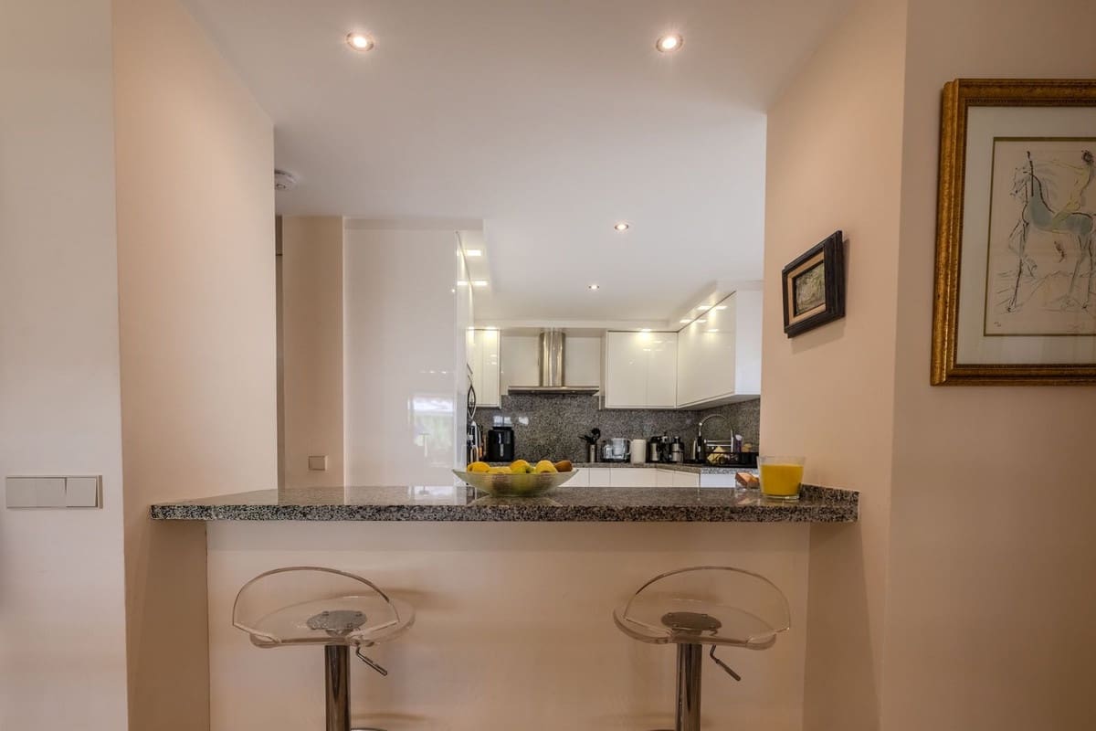 2 bedroom Apartment for sale in Los Flamingos with pool garage - € 580,000 (Ref: 9301809)