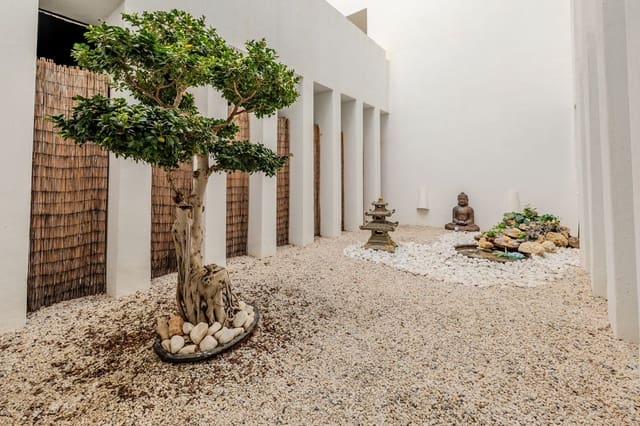 2 sypialnia Apartament na sprzedaż w Los Flamingos, Benahavís z basenem garażem - 580 000 € (Ref: 9301809)