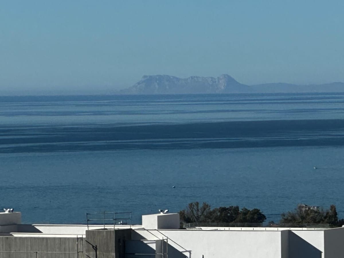 Apartamento de 2 habitaciones en Los Monteros en venta con piscina garaje - 980.000 € (Ref: 9343999)