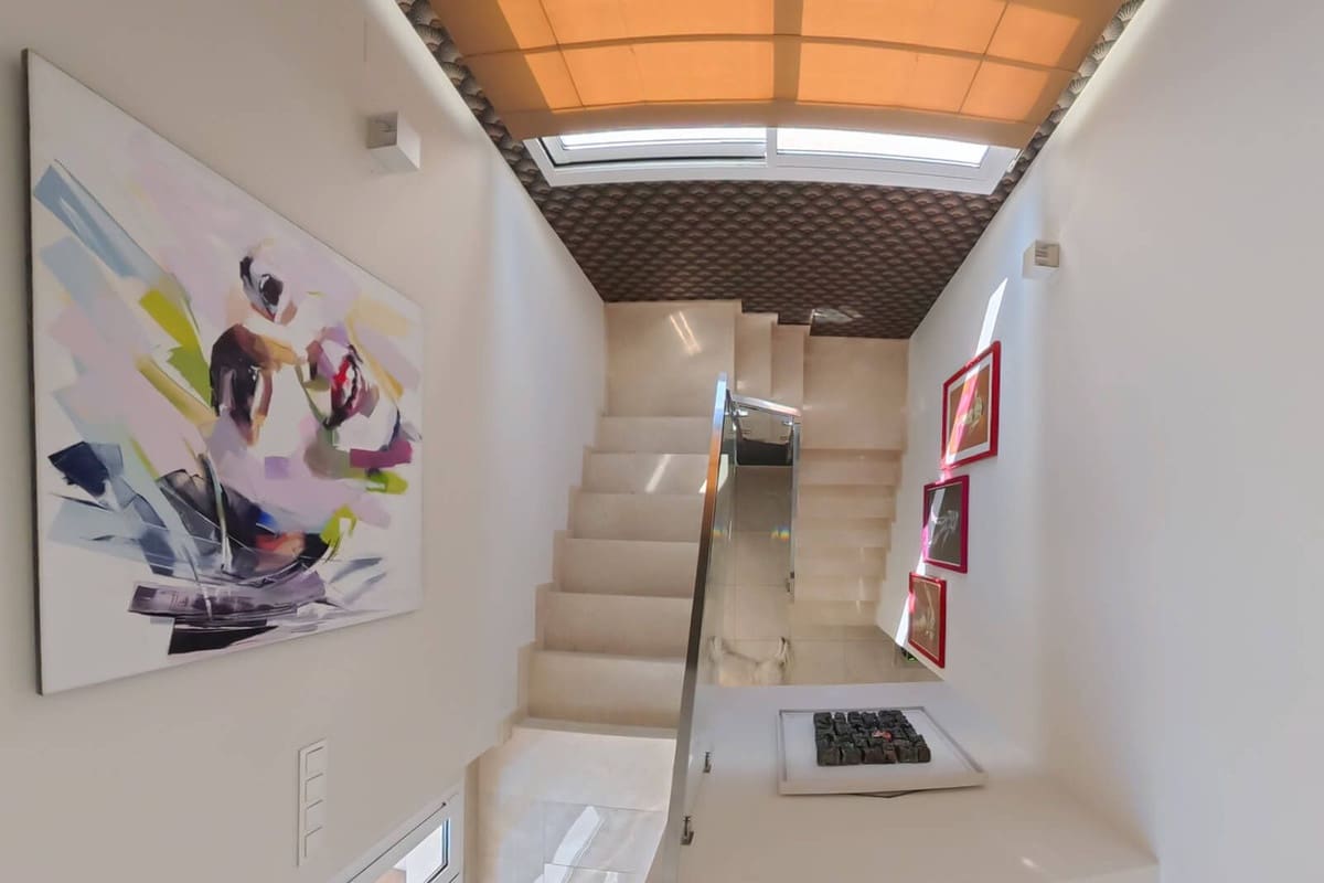 2 sovrum Lägenhet till salu i Los Monteros med pool garage - 980 000 € (Ref: 9343999)