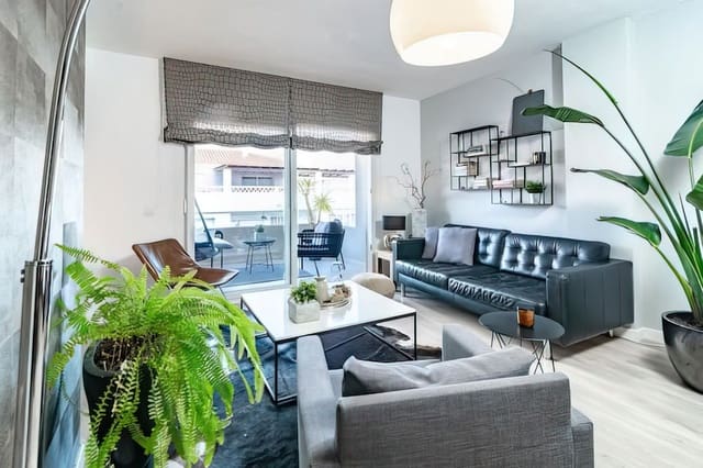 3 sypialnia Penthouse na sprzedaż w Nueva Andalucia, Marbella z basenem garażem - 450 000 € (Ref: 9345281)