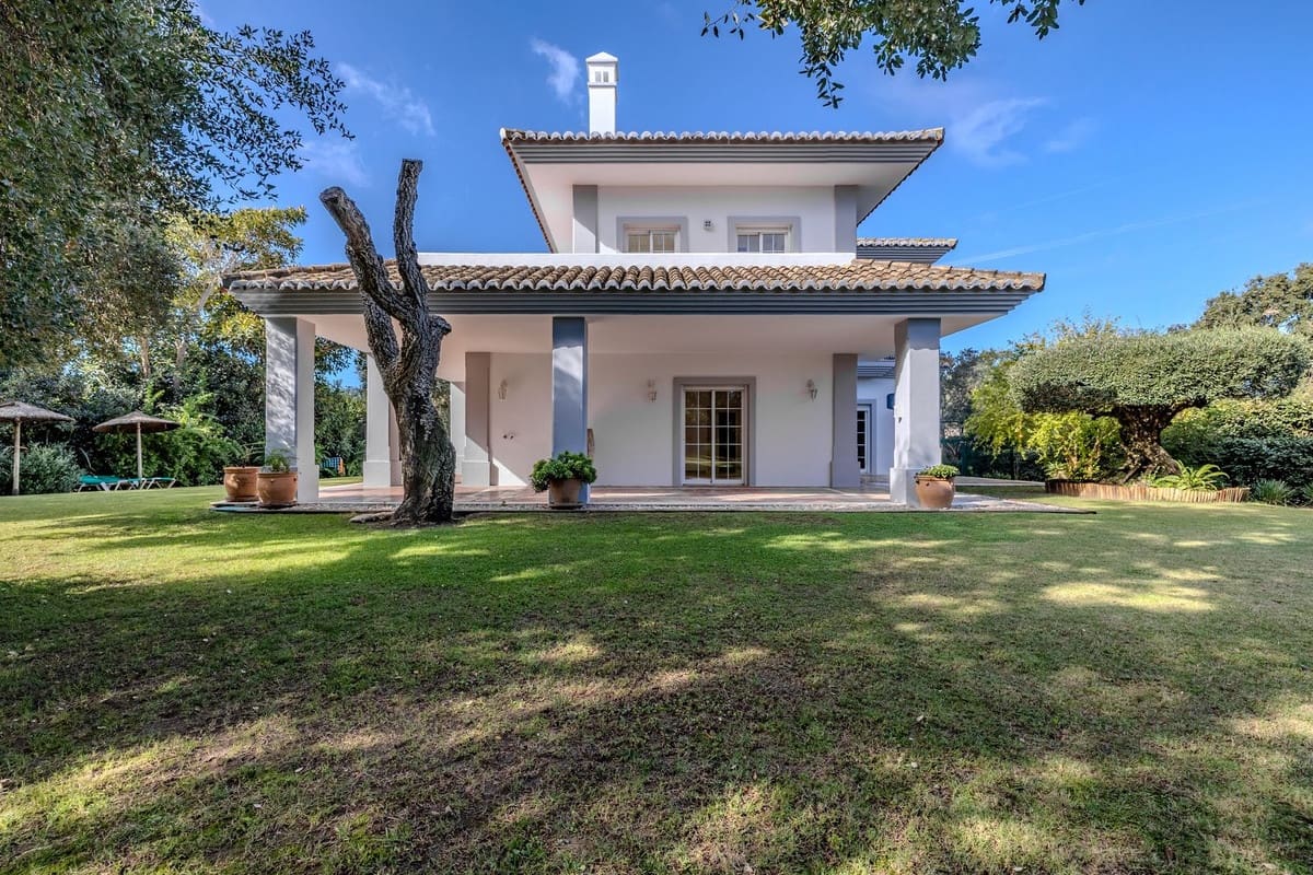 4 sypialnia Willa na sprzedaż w Sotogrande z basenem garażem - 1 950 000 € (Ref: 9378146)