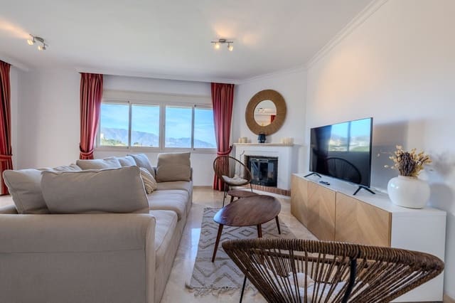 3 quarto Penthouse para venda em La Mairena, Ojen com piscina garagem - 435 000 € (Ref: 9383601)