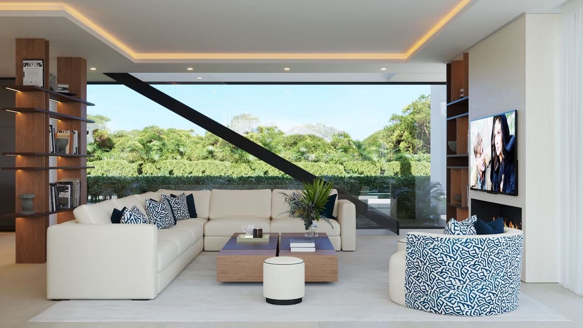 5 bedroom Villa for sale in Cabopino with pool garage - € 4,275,000 (Ref: 9447047)