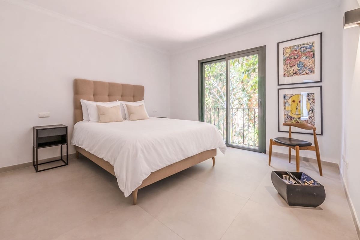 3 chambre Appartement à vendre à Monte Halcones avec piscine garage - 835 000 € (Ref: 9467805)