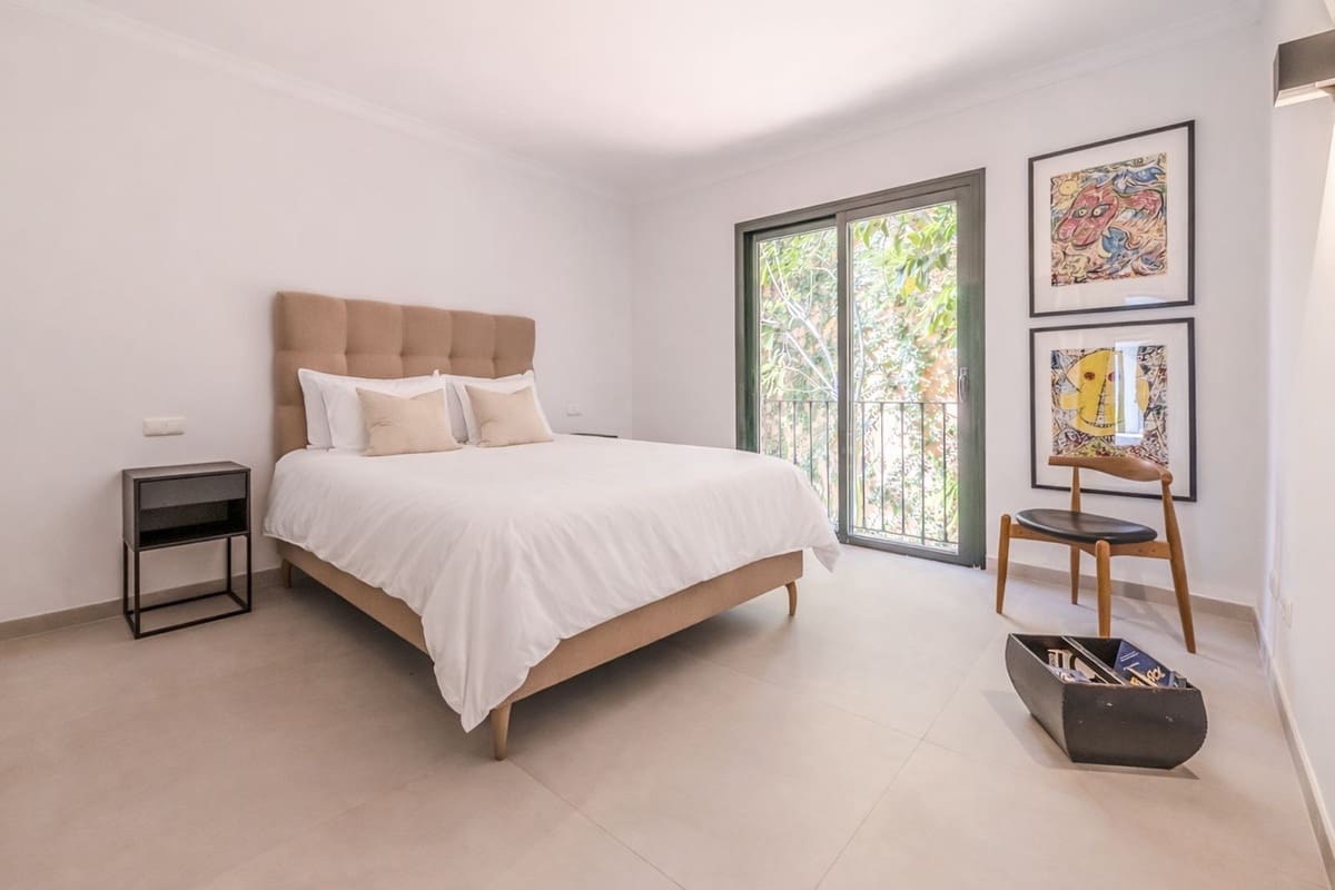 3 Zimmer Apartment zu verkaufen in Monte Halcones mit Pool Garage - 850.000 € (Ref: 9467805)