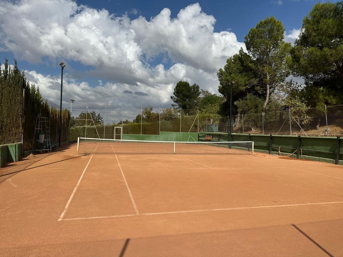 Virksomhed til salg i Ronda med swimmingpool garage - € 1.100.000 (Ref: 9517916)