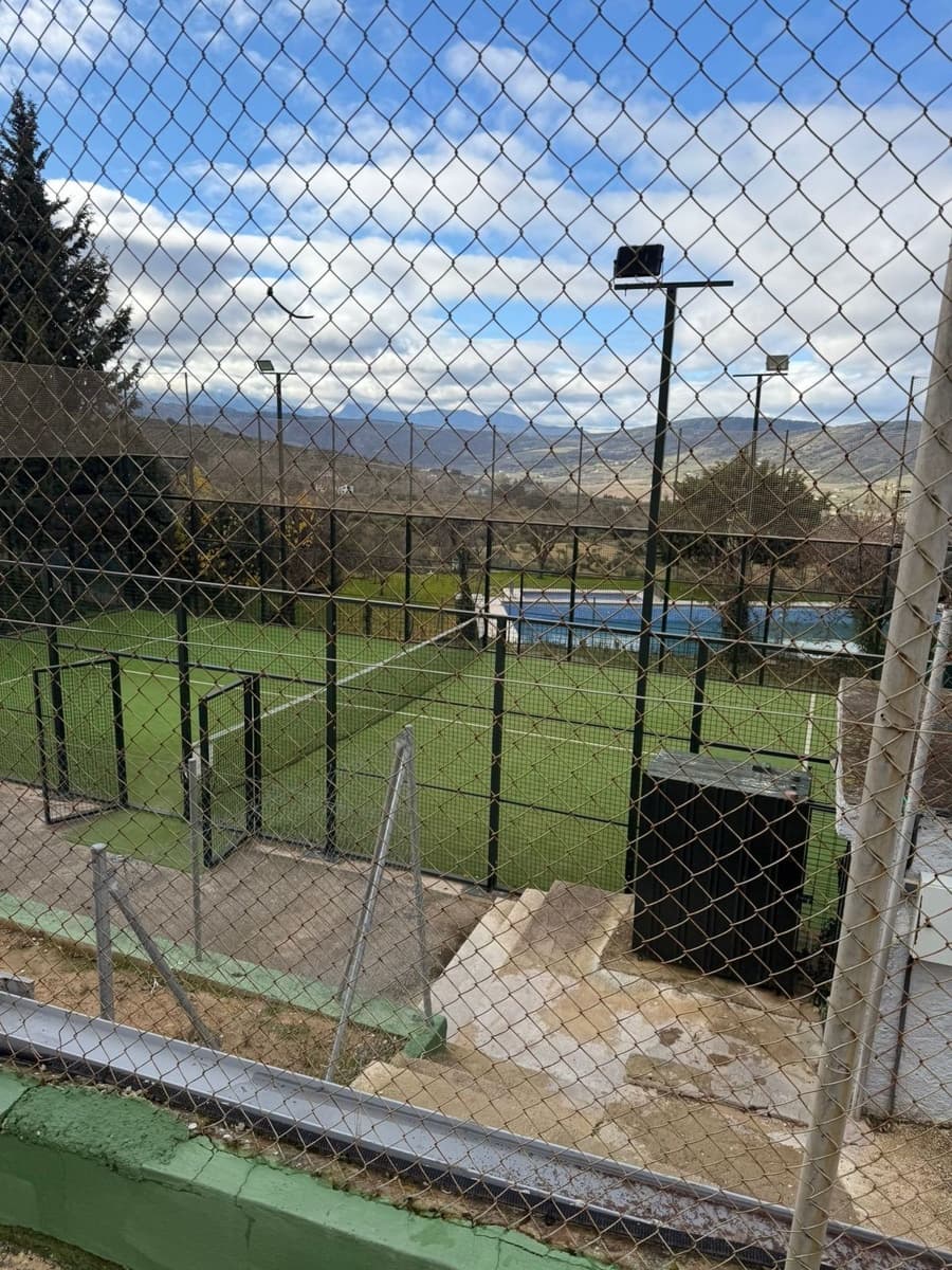 Virksomhed til salg i Ronda med swimmingpool garage - € 1.100.000 (Ref: 9517916)