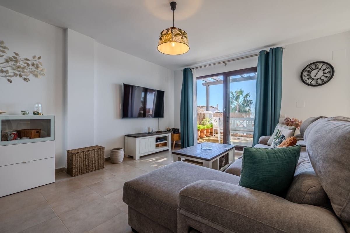 2 bedroom Apartment for sale in Los Monteros with pool garage - € 499,000 (Ref: 9603080)