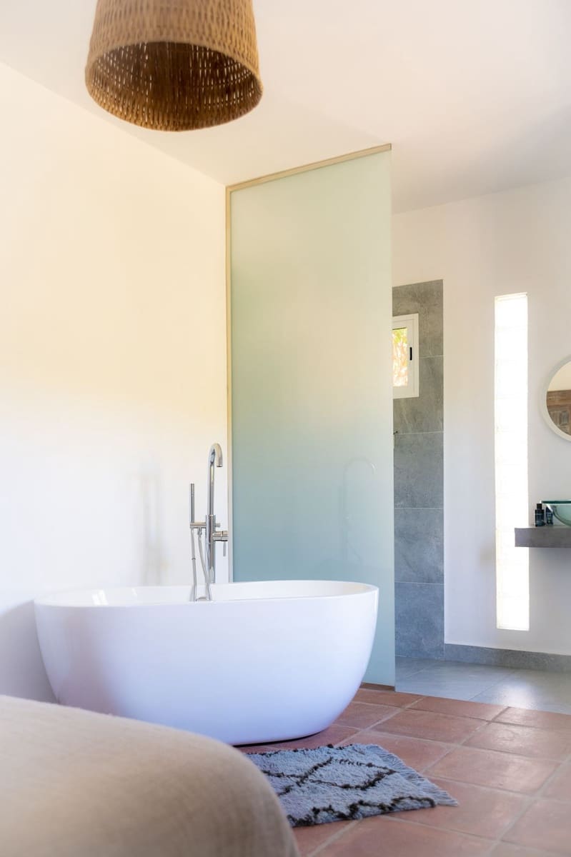 5 sypialnia Willa na sprzedaż w Marbella z basenem garażem - 2 500 000 € (Ref: 9646406)