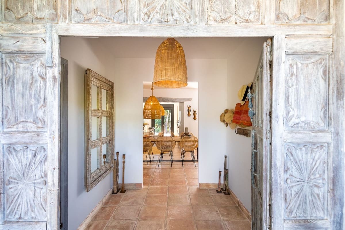 5 sypialnia Willa na sprzedaż w Marbella z basenem garażem - 2 500 000 € (Ref: 9646406)