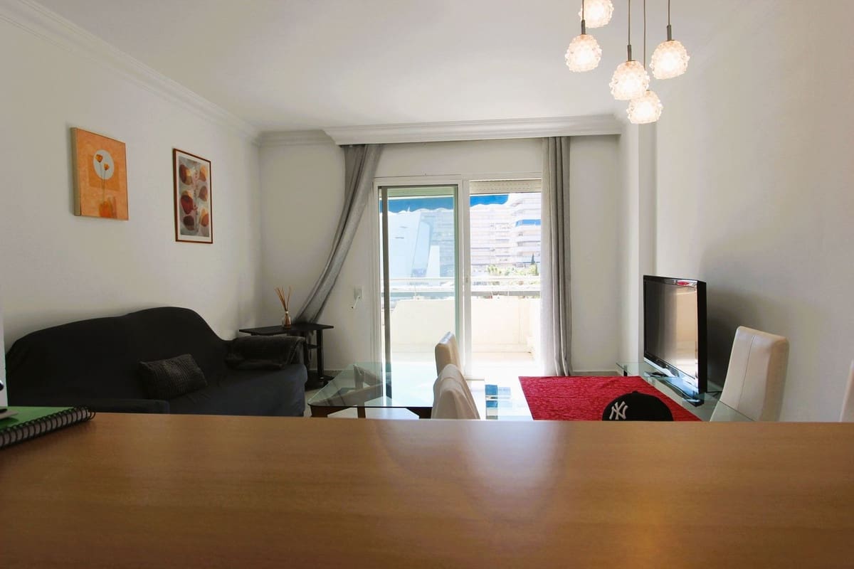 2 bedroom Apartment for sale in Puerto Banus with pool garage - € 620,000 (Ref: 9675121)