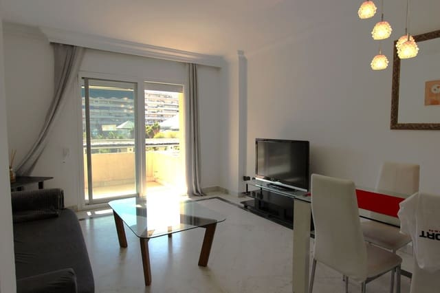 2 chambre Appartement à vendre à Puerto Banus, Marbella avec piscine garage - 620 000 € (Ref: 9675121)