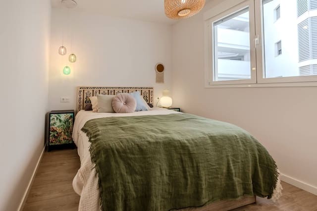 3 soveværelse Lejlighed til salg i Nueva Andalucia, Marbella med swimmingpool garage - € 495.000 (Ref: 9676318)