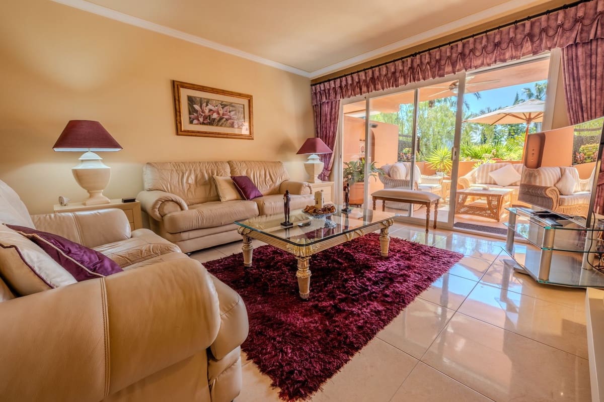 2 camera da letto Appartamento in vendita in Puerto Banus con piscina garage - 879.000 € (Rif: 9727098)