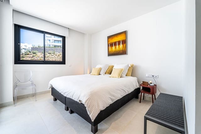 3 sovrum Lägenhet till salu i Fuengirola med pool garage - 695 000 € (Ref: 9797986)