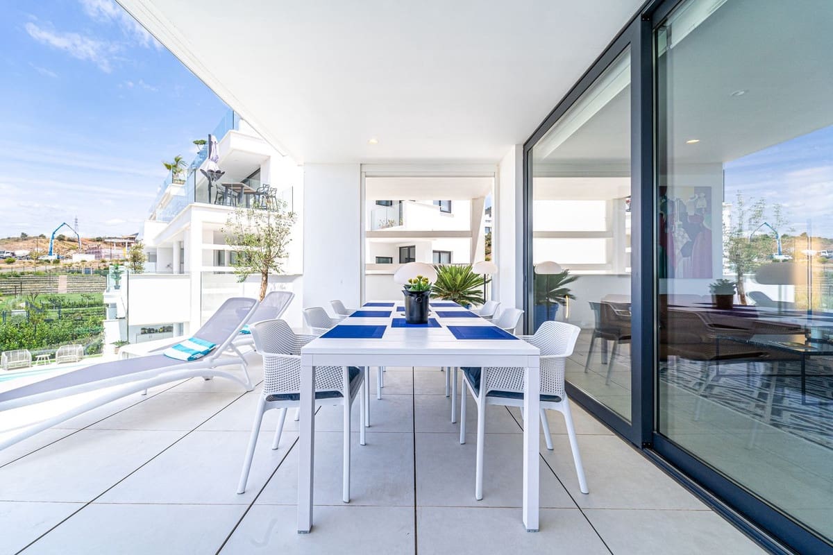 3 sovrum Lägenhet till salu i Fuengirola med pool garage - 695 000 € (Ref: 9797986)