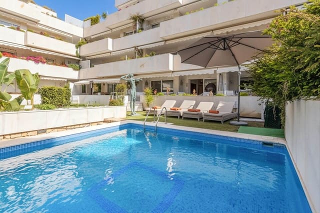 3 camera da letto Appartamento in vendita in Puerto Banus, Marbella con piscina garage - 3.900.000 € (Rif: 9838293)