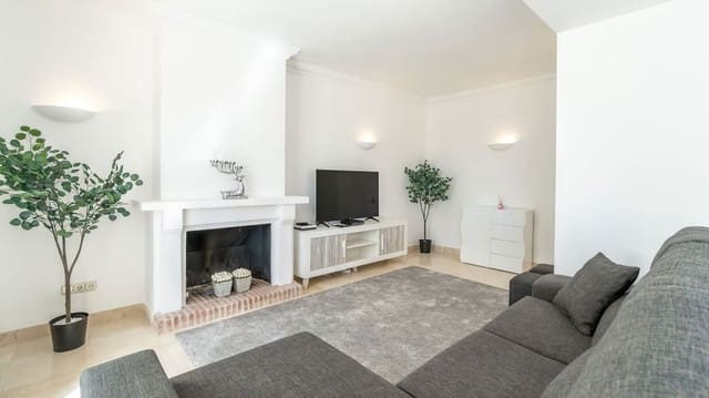 3 slaapkamer Huis te koop in La Heredia, Benahavís met zwembad garage - € 550.000 (Ref: 9853058)