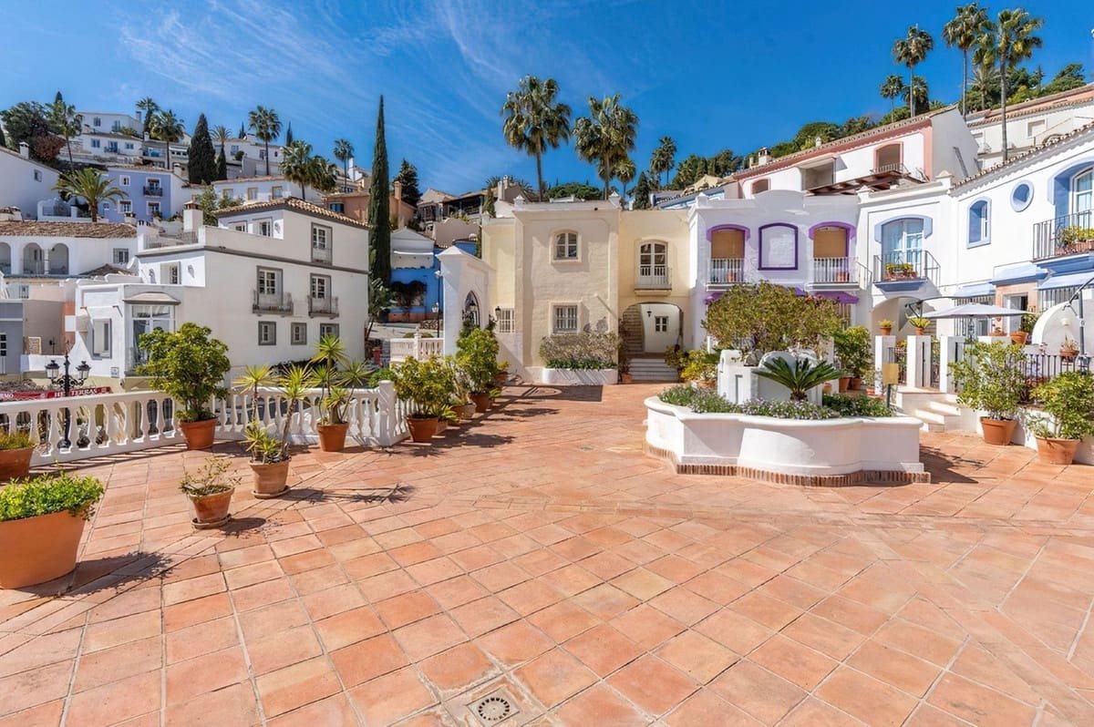 3 slaapkamer Huis te koop in La Heredia met zwembad garage - € 550.000 (Ref: 9853058)