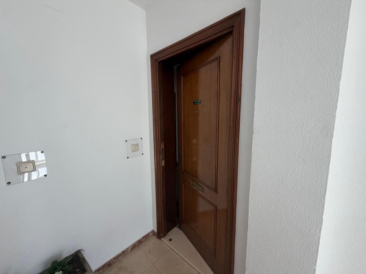 3 makuuhuone Huoneisto myytävänä paikassa Ronda - 218 000 € (Ref: 9853059)