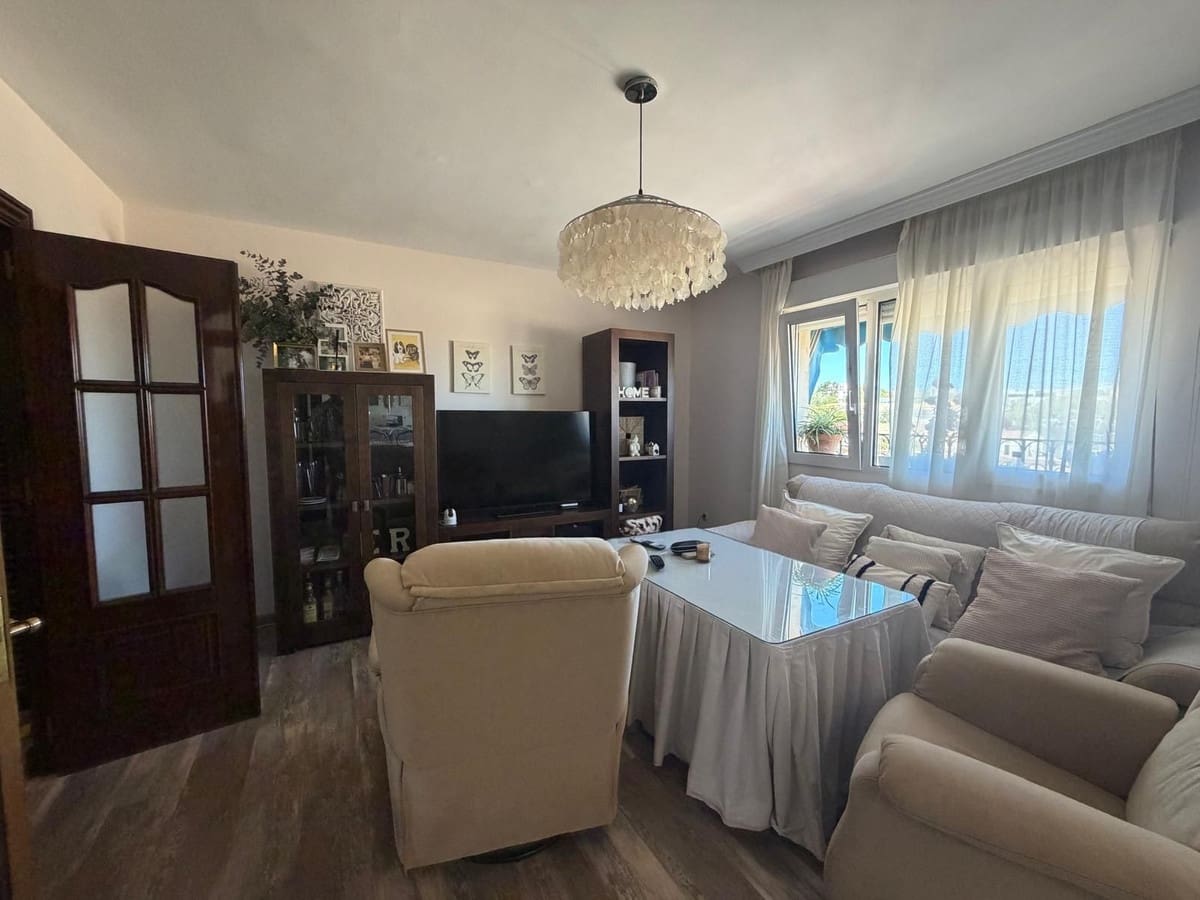 3 makuuhuone Huoneisto myytävänä paikassa Ronda - 218 000 € (Ref: 9853059)