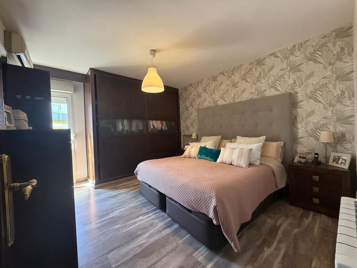 3 makuuhuone Huoneisto myytävänä paikassa Ronda - 218 000 € (Ref: 9853059)