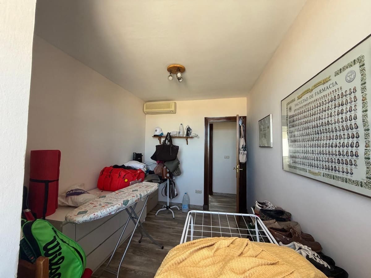 3 makuuhuone Huoneisto myytävänä paikassa Ronda - 218 000 € (Ref: 9853059)