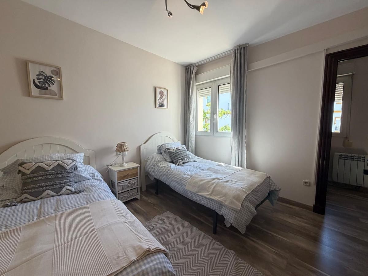 3 makuuhuone Huoneisto myytävänä paikassa Ronda - 218 000 € (Ref: 9853059)