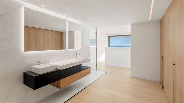 3 chambre Appartement à vendre à El Higuerón, Fuengirola avec piscine garage - 990 000 € (Ref: 9494757)