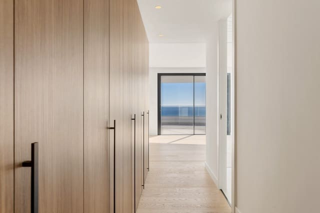 2 chambre Appartement à vendre à El Higuerón, Fuengirola avec piscine garage - 975 000 € (Ref: 9494759)