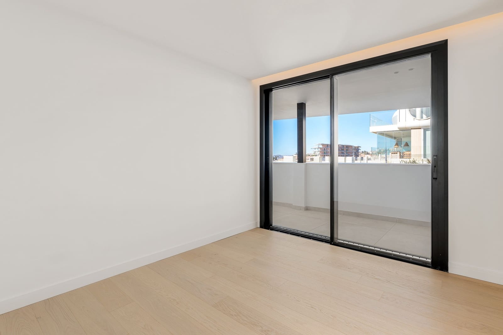 3 sovrum Takvåning till salu i Fuengirola med pool garage - 3 495 000 € (Ref: 9494760)