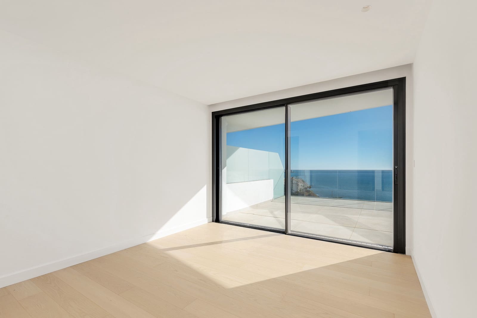3 sovrum Takvåning till salu i Fuengirola med pool garage - 3 495 000 € (Ref: 9494760)