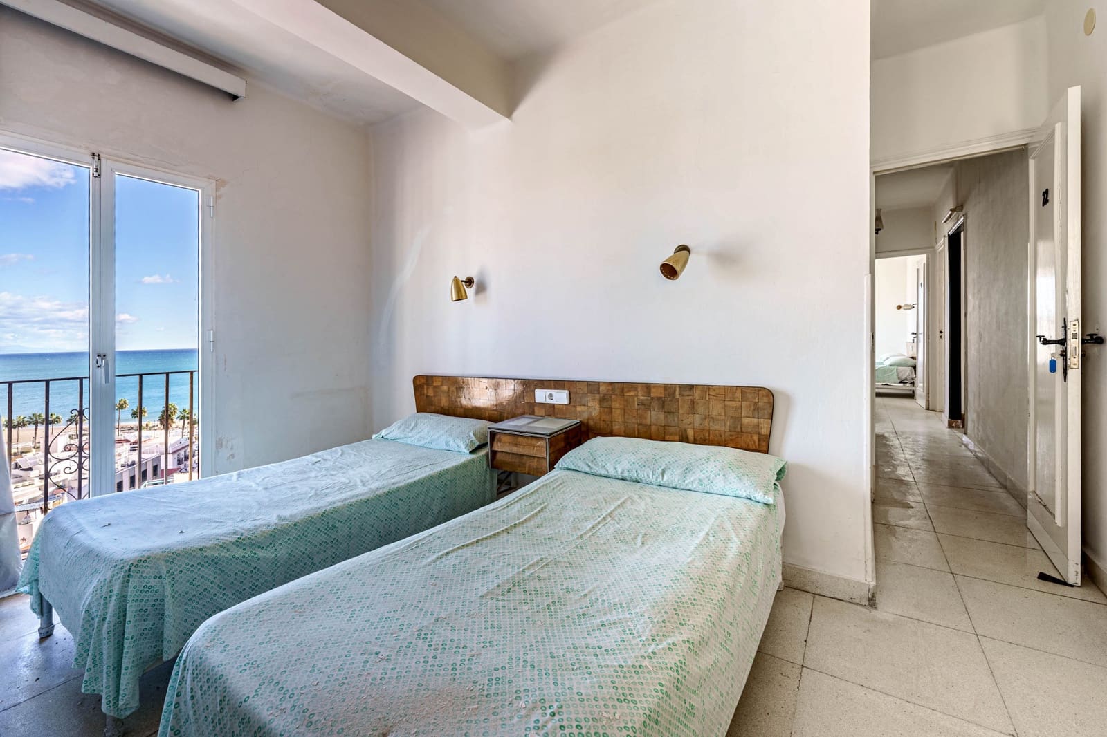 Hotell til salgs i Torremolinos - € 1 700 000 (Ref: 9494761)