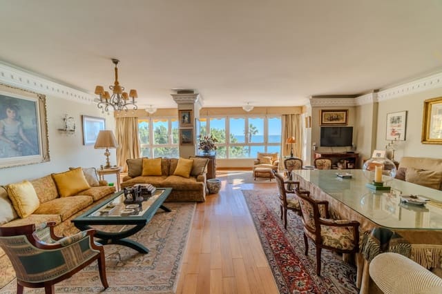 Apartamento de 3 habitaciones en La Malagueta, Málaga ciudad en venta con garaje - 1.300.000 € (Ref: 9494770)