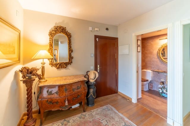 Apartamento de 3 habitaciones en La Malagueta, Málaga ciudad en venta con garaje - 1.300.000 € (Ref: 9494770)