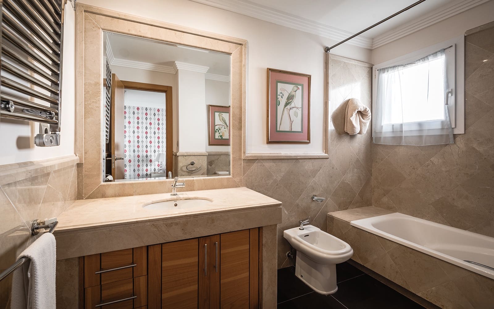 Apartamento de 4 habitaciones en Marbella en venta con piscina garaje - 2.500.000 € (Ref: 9494771)