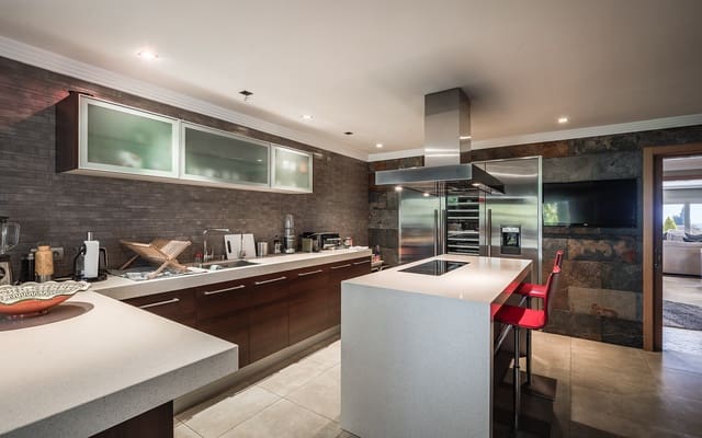 4 chambre Appartement à vendre à Marbella avec piscine garage - 2 500 000 € (Ref: 9494771)