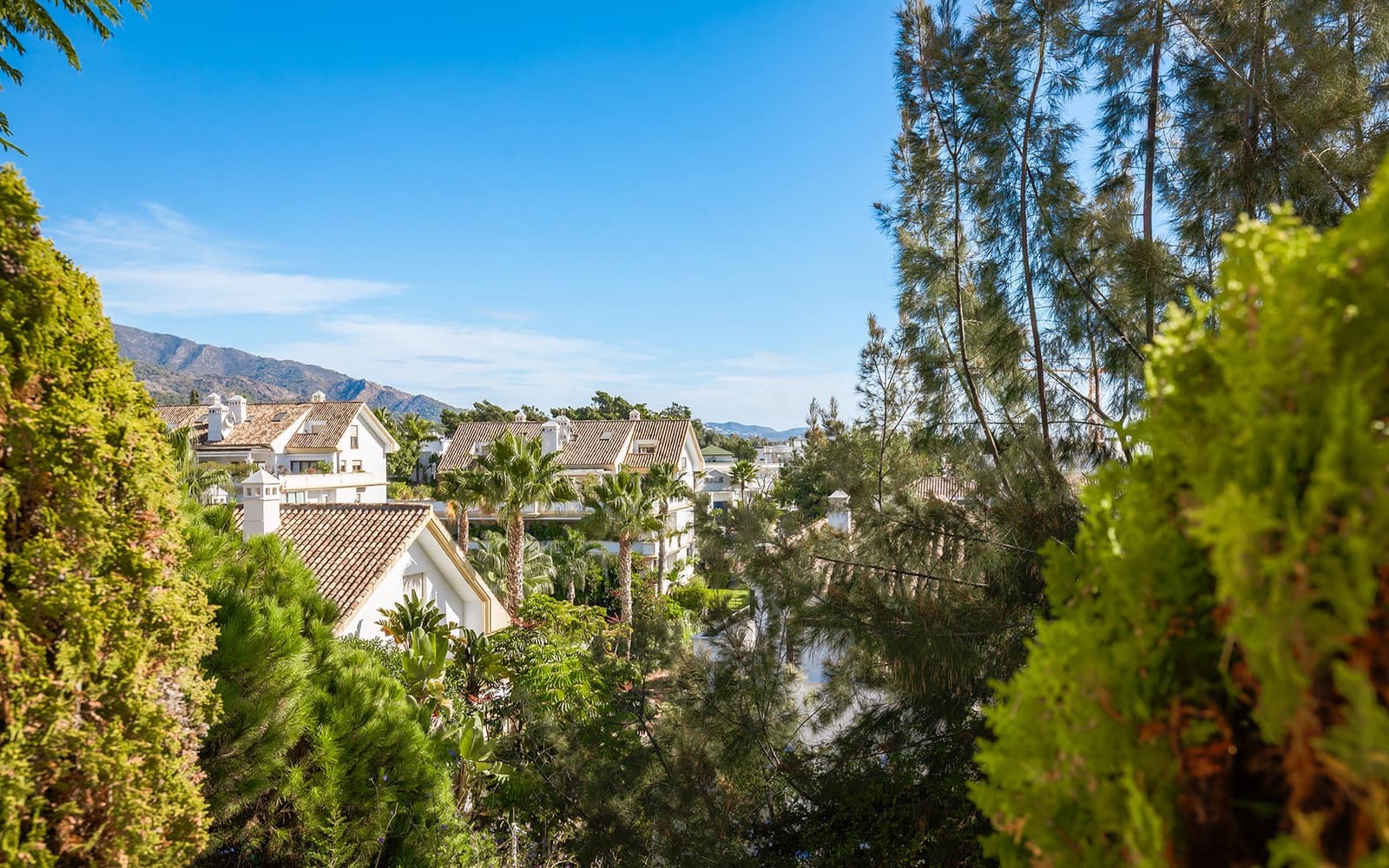4 soverom Leilighet til salgs i Marbella med svømmebasseng garasje - € 2 500 000 (Ref: 9494771)