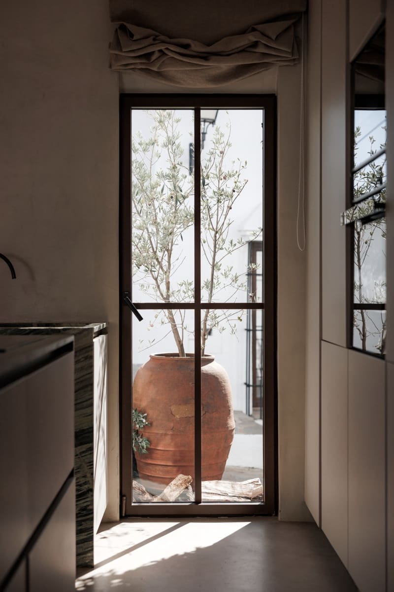 2 bedroom Townhouse for sale in Marbella with pool - € 795,000 (Ref: 9494778)