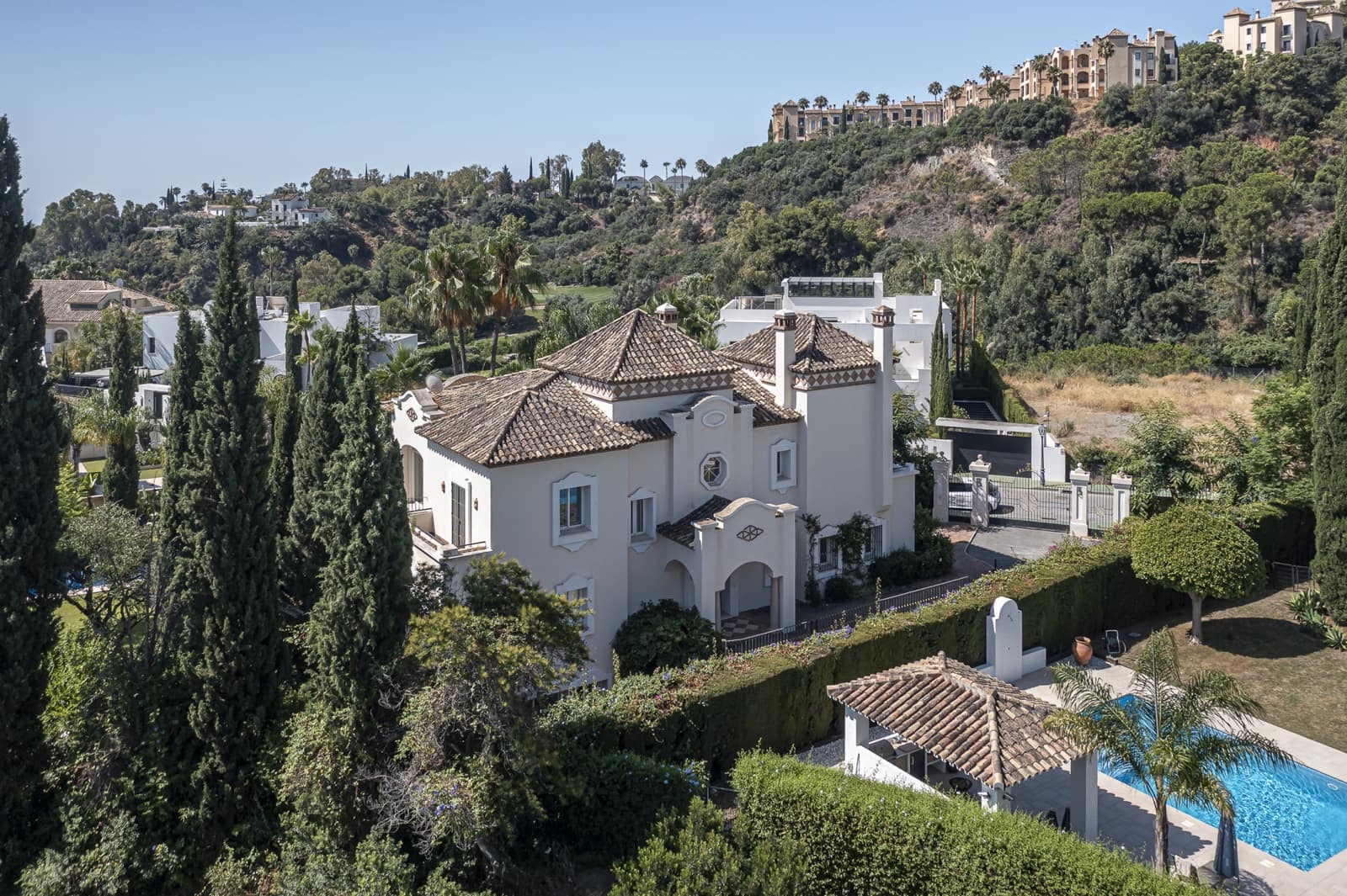 5 chambre Villa/Maison à vendre à Benahavis avec piscine - 2 895 000 € (Ref: 9494780)