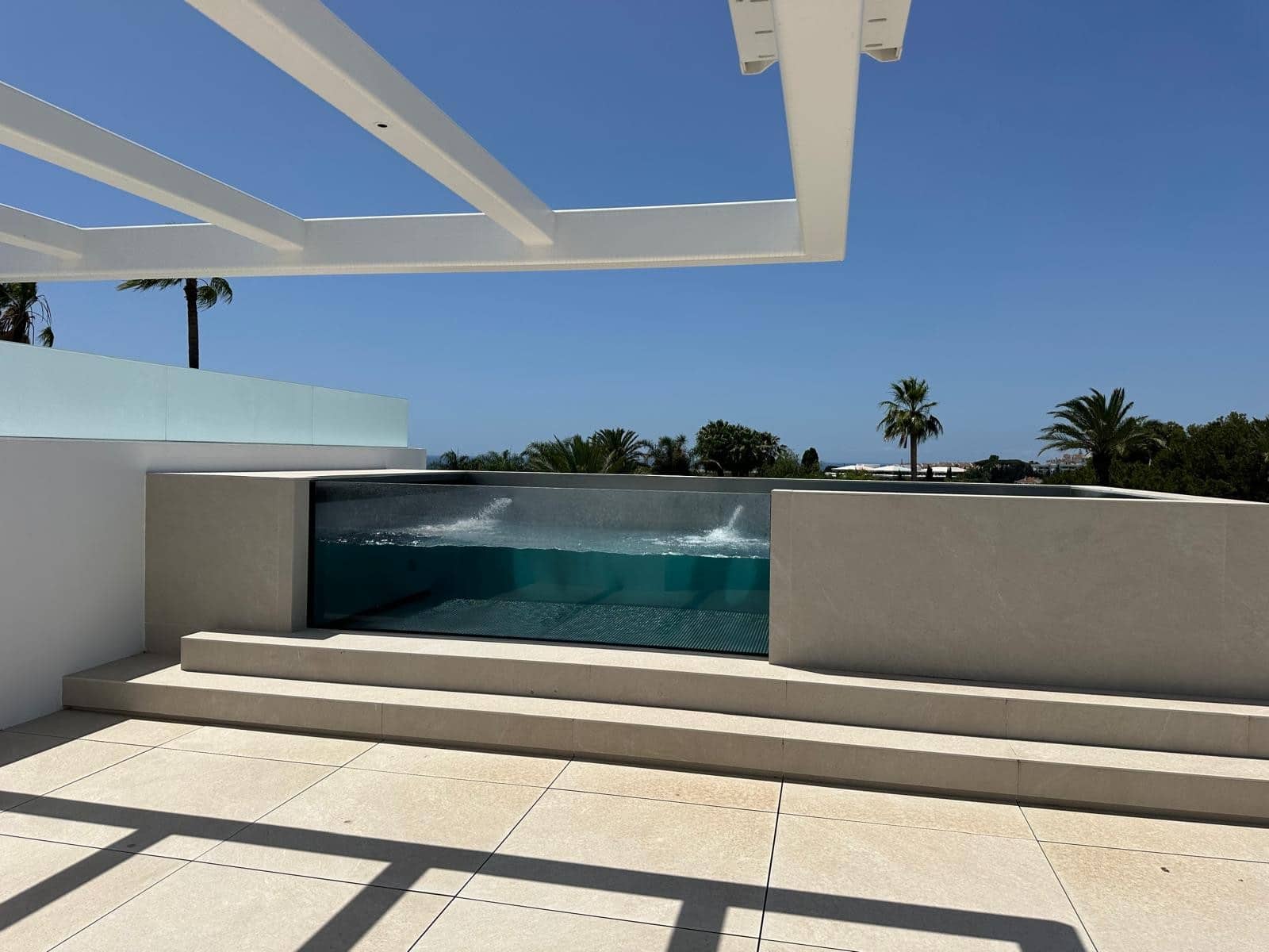 4 slaapkamer Halfvrijstaande villa te koop in Marbella met zwembad garage - € 4.800.000 (Ref: 9494783)